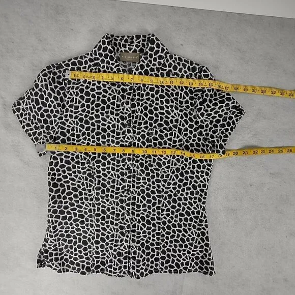 Kim Rogers Petite 100% Linen Black White Pattern Button Down Shirt Size PS - Picture 7 of 11